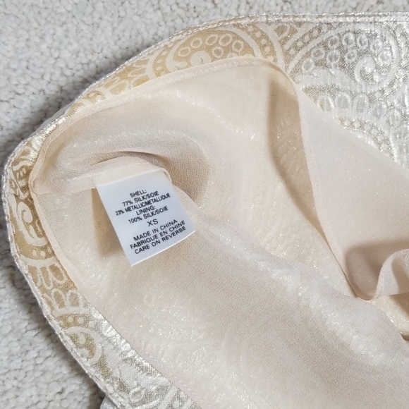 Tahari Silk Metallic Top - Picture 4 of 7